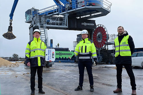 Sennebogen 875E – Ett lyft för både kapaciteten och miljön i Åhus!